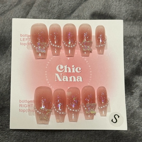 Press On Nails - Picture 2 of 6